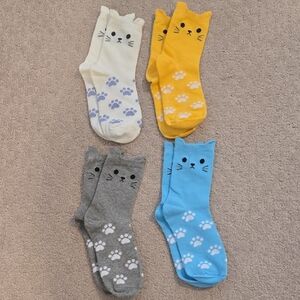 NWOT Cat Paw Print Socks Set - White, Yellow, Gray, Blue